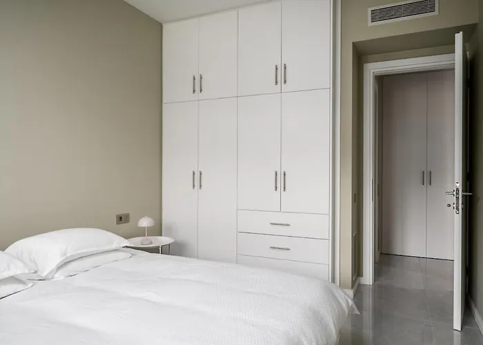 Comme A La Maison Апартаменты *