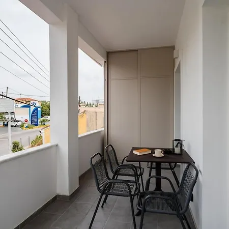 Comme A La Maison Apartamento Corfu (city)